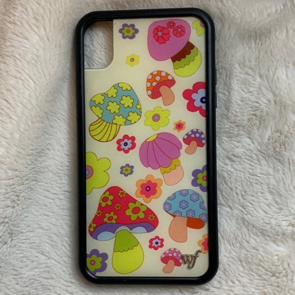 Wildflowers | Cell Phones & Accessories | Wildflower Groovy Shrooms Xr ...
